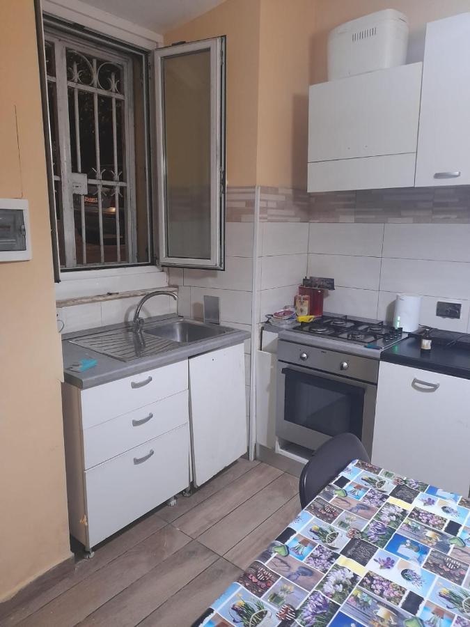 Apt B.H Рим Екстериор снимка